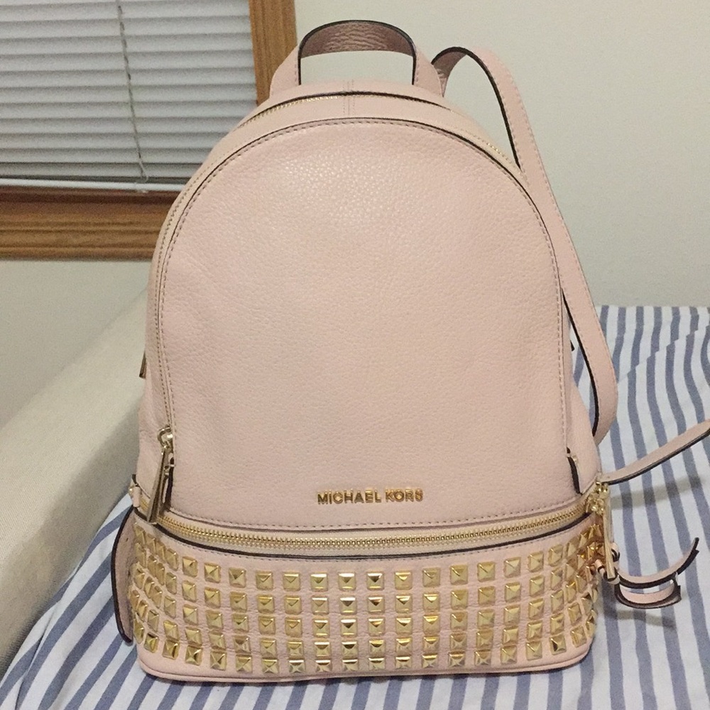 MICHAEL KORS backpack, rosy🌹 with gold studs.